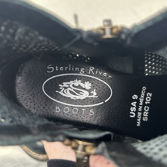 Sterling River Boots Co perfect little black booties size 9 - Picture 6 of 8